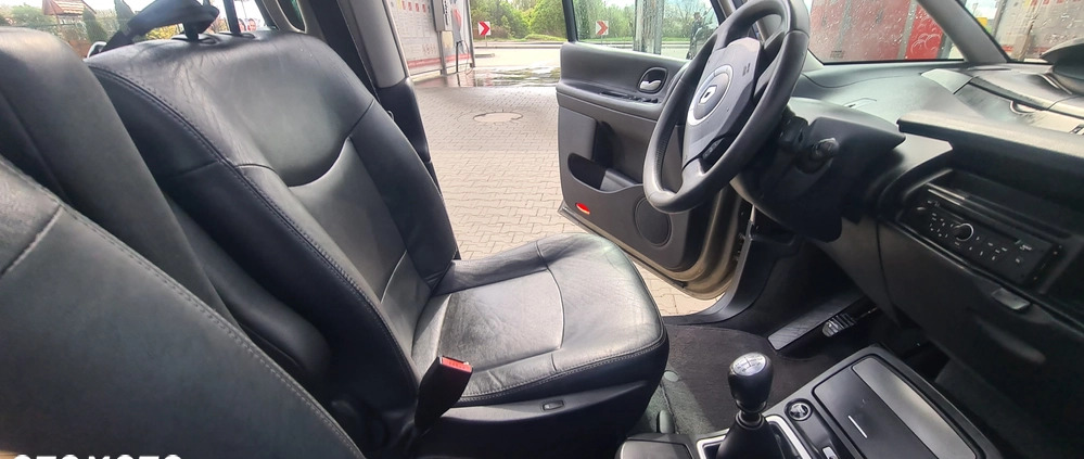 Renault Espace cena 19900 przebieg: 199363, rok produkcji 2010 z Ulanów małe 596